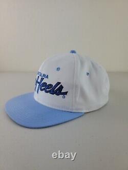 Vtg Sports Specialties Carolina TarHeels UNC Script Le chapeau snapback en serge
